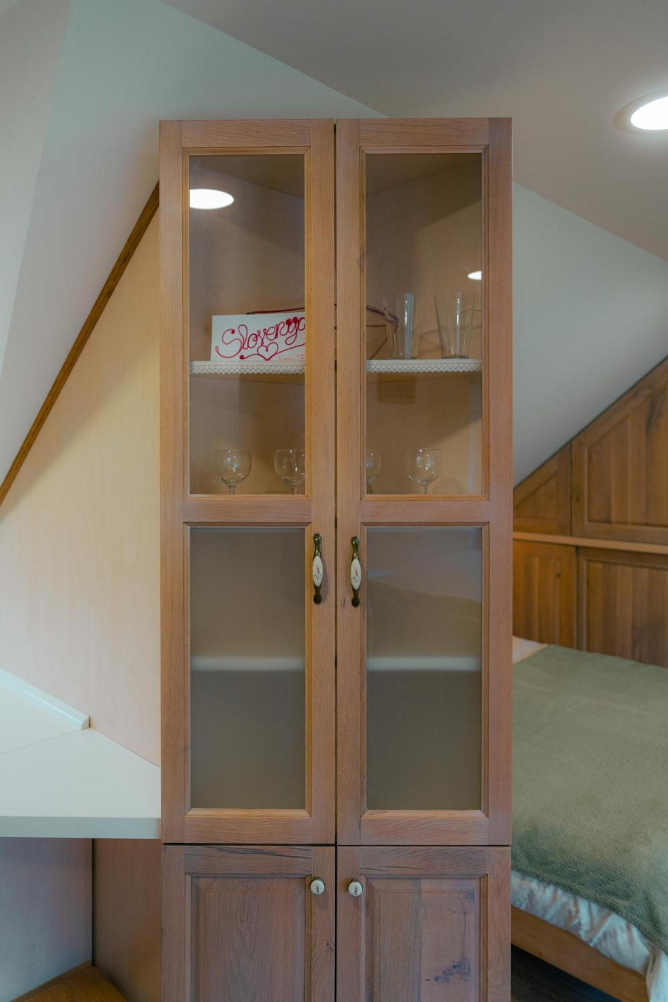 Country Retreat, Near Ljubljana City, Apartma Na Vasi, Blizu Mesta Ljubljana Apartman Medvode Kültér fotó