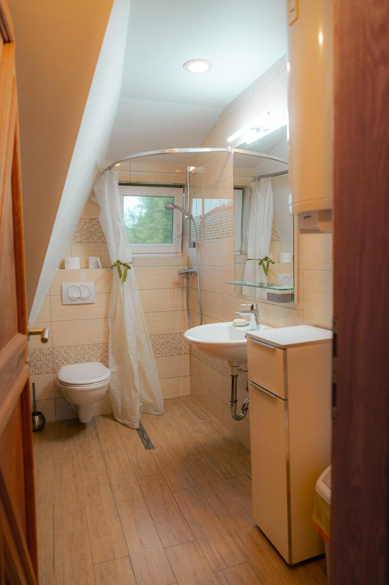 Country Retreat, Near Ljubljana City, Apartma Na Vasi, Blizu Mesta Ljubljana Apartman Medvode Kültér fotó